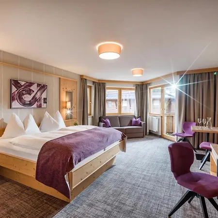 Hotel Zentral ****superior Kirchberg in Tirol
