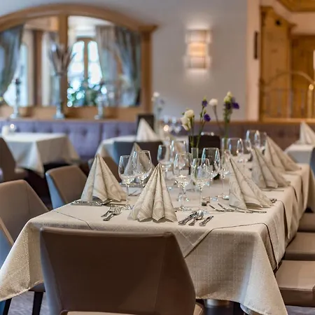 Hotel Zentral ****superior Kirchberg in Tirol