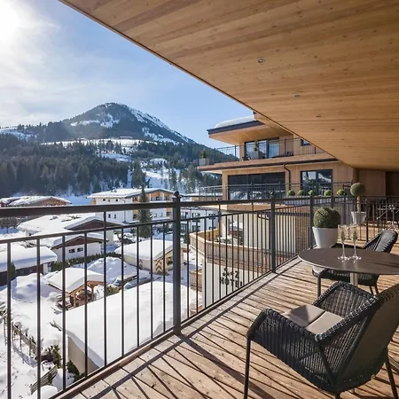 Zentral ****superior Hotel 4*