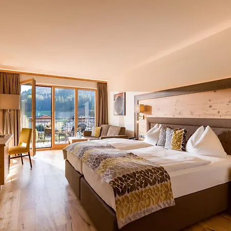 Hotel Zentral ****superior Kirchberg in Tirol
