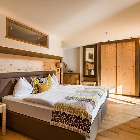 Hotel Zentral ****superior 4*