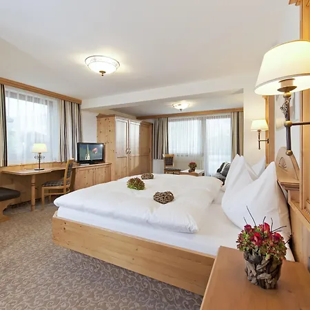 Zentral ****superior Hotel