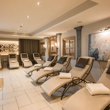 Hotel Zentral ****superior Kirchberg in Tirol