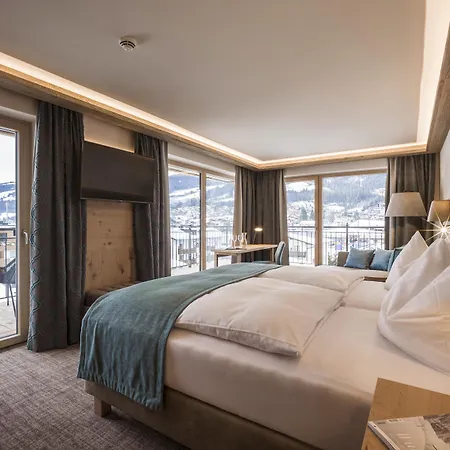 Zentral ****superior Otel 4*