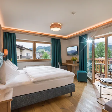 Zentral ****superior Hotel 4*