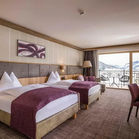 Zentral ****superior Hotel 4*