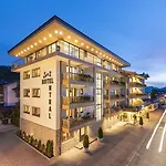 Hotel Zentral ****superior Kirchberg in Tirol